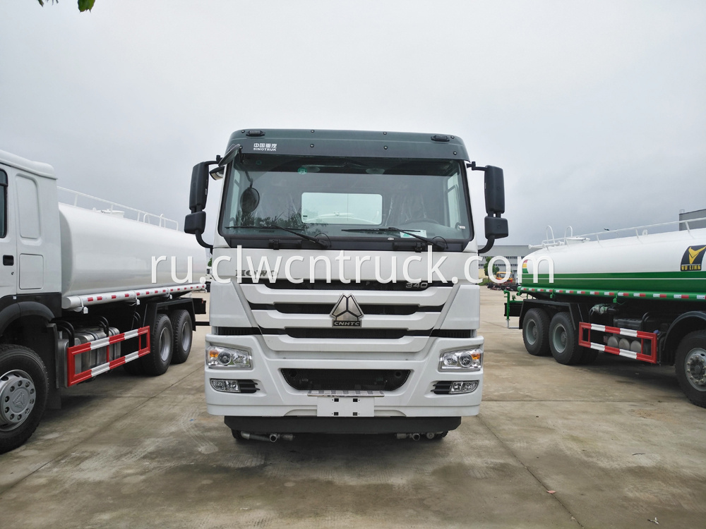 howo water tank truck 4